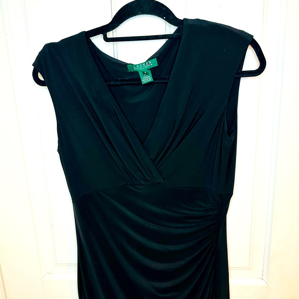 Lauren Ralph Lauren women’s cocktail dress | size: 6 | Color:black | wore twice